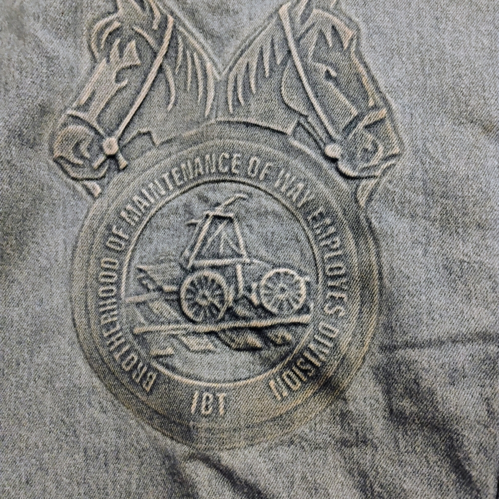 Jean jacket raised design